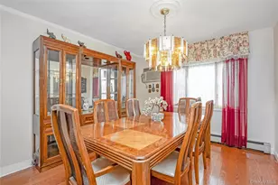 49 Amherst Dr, Massapequa, NY 11758 - Photo 7