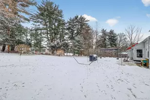 36 Vassar View Rd, Poughkeepsie, NY 12603 - Photo 23