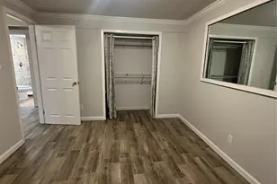 1 Huron Dr, Bay Shore, NY 11706 - Photo 15