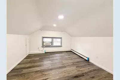 65 Monhagen Avenue, Middletown, NY 10940 - Photo 11