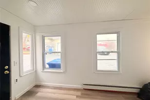 65 Monhagen Ave, Middletown, NY 10940 - Photo 9