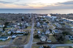 12 Summit St, Patchogue, NY 11772 - Photo 21