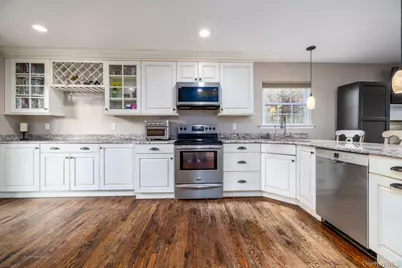 12 Summit Street, Patchogue, NY 11772 - Photo 5