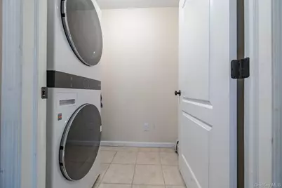 12 Summit Street, Patchogue, NY 11772 - Photo 17