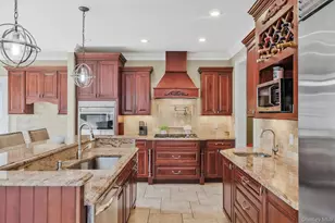 30 Hampton Dr, Center Moriches, NY 11934 - Photo 7