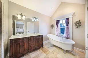 30 Hampton Dr, Center Moriches, NY 11934 - Photo 23