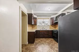 10 Brook St, Suffern, NY 10901 - Photo 7