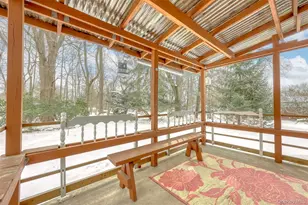 7 Woodland Pl, Airmont, NY 10952 - Photo 15