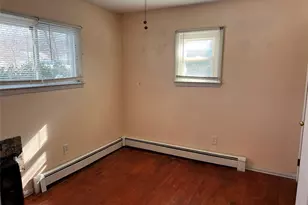 25 Gores Dr, Mastic, NY 11950 - Photo 7