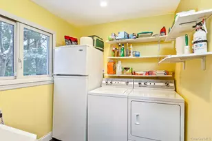 25 Sheryl Crescent, Smithtown, NY 11787 - Photo 23