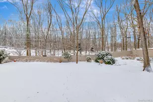 25 Sheryl Crescent, Smithtown, NY 11787 - Photo 41