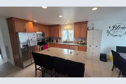 65 Gibson Avenue #L, Yonkers, NY 10705 - Photo 1