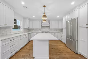 961 N Broadway, Massapequa, NY 11758 - Photo 5