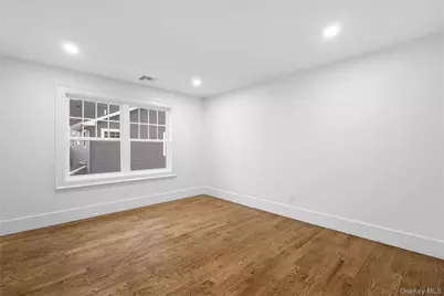 961 N Broadway, Massapequa, NY 11758 - Photo 23