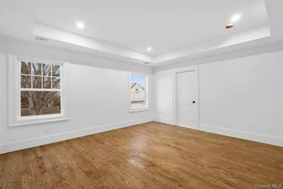 961 N Broadway, Massapequa, NY 11758 - Photo 17