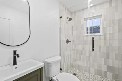 961 N Broadway, Massapequa, NY 11758 - Photo 13