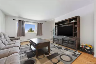 3 Adrienne Ct, Hauppauge, NY 11788 - Photo 11