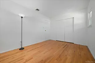 3 Adrienne Ct, Hauppauge, NY 11788 - Photo 29