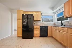 3 Adrienne Ct, Hauppauge, NY 11788 - Photo 17