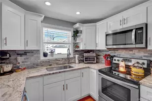 522 Browns Rd, Nesconset, NY 11767 - Photo 11