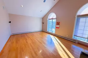 58-27 197th St, Fresh Meadows, NY 11365 - Photo 9