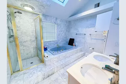 58-27 197th Street, Fresh Meadows, NY 11365 - Photo 13