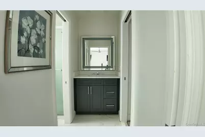 10 Lenox Court Court #807, Suffern, NY 10901 - Photo 13