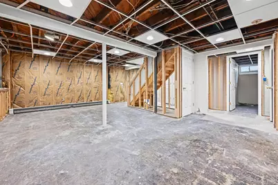 95 Oakdale Lane, East Hills, NY 11577 - Photo 23