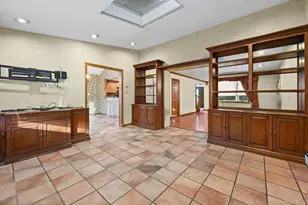 95 Oakdale Ln, East Hills, NY 11577 - Photo 15