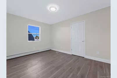 610 Windmill Avenue, West Babylon, NY 11704 - Photo 21