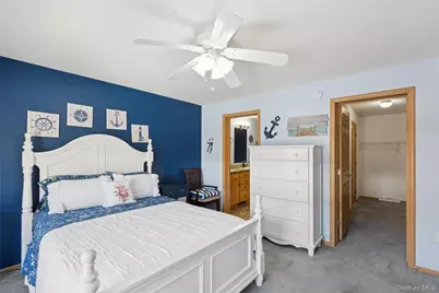 1661 Old Country Road #353, Riverhead, NY 11901 - Photo 17