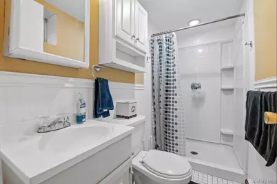 5 Cedar Avenue, Farmingdale, NY 11735 - Photo 19