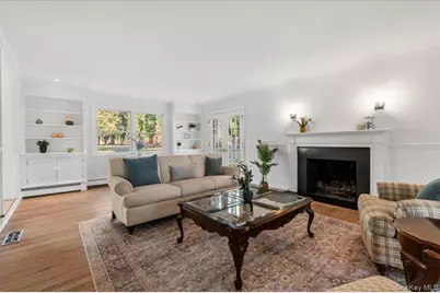 306 Southdown Road, Lloyd Harbor, NY 11743 - Photo 19