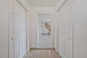 36 Frost Pond Rd, Glen Cove, NY 11542 - Photo 11