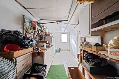 36 Frost Pond Road, Glen Cove, NY 11542 - Photo 43