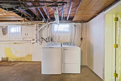 36 Frost Pond Road, Glen Cove, NY 11542 - Photo 39