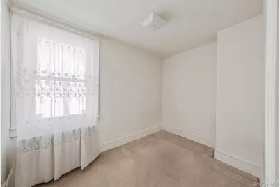 36 Frost Pond Road, Glen Cove, NY 11542 - Photo 31