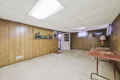 36 Frost Pond Road, Glen Cove, NY 11542 - Photo 41