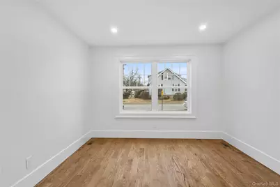 199 N Elm Street, Massapequa, NY 11758 - Photo 21