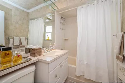 191 Euston Road S, Garden City South, NY 11530 - Photo 15