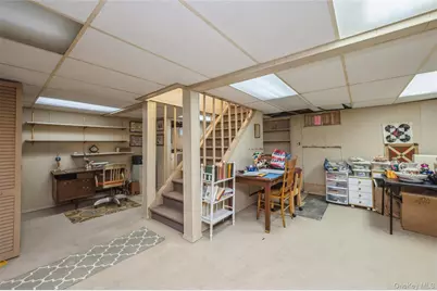 191 Euston Road S, Garden City South, NY 11530 - Photo 23