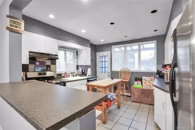 1763 E Berkshire Road, Merrick, NY 11566 - Photo 9