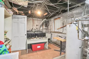 1763 E Berkshire Rd, Merrick, NY 11566 - Photo 17