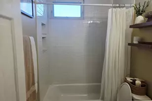 6 E Kissimee Rd, Lindenhurst, NY 11757 - Photo 7