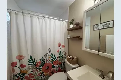 6 E Kissimee Road, Lindenhurst, NY 11757 - Photo 13