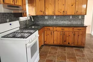 359 Erlanger Blvd, North Babylon, NY 11703 - Photo 11