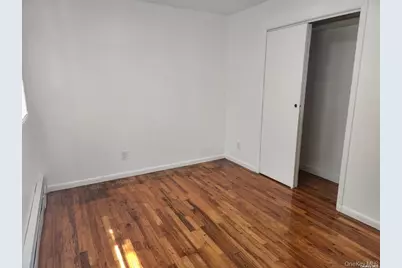 359 Erlanger Blvd, North Babylon, NY 11703 - Photo 13