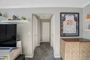 852 Skyline Dr, Coram, NY 11727 - Photo 17