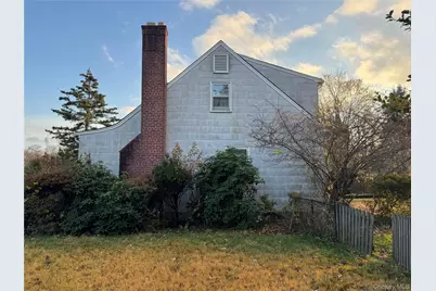 54 N Ocean Avenue, Center Moriches, NY 11934 - Photo 3