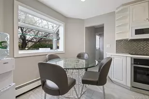 16 Valley Ln N, Woodmere, NY 11581 - Photo 9